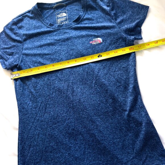 THE NORTH FACE ACTIVE SHORT SLEEVE SHIRT SMALL - Picture 5 of 6
